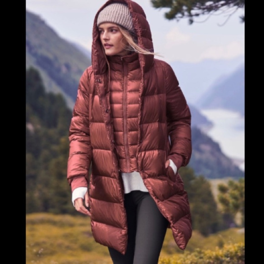 NWT Athleta Maple Red Lofty Down Coat